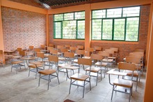 Nuevas aulas en Santa Ana, Guática